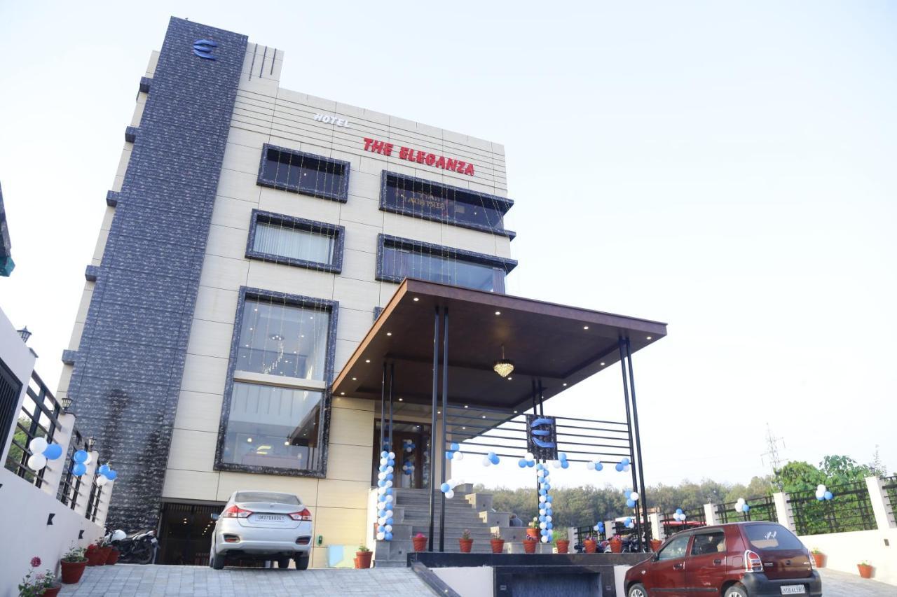 The Eleganza Hotel Jhajra Ngoại thất bức ảnh